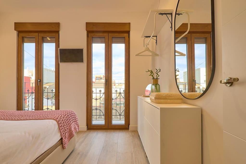 Cabanyal Boutique Beach House Valencia Exterior photo