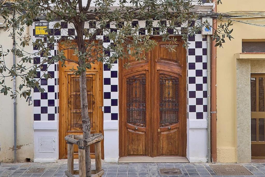 Cabanyal Boutique Beach House Valencia Exterior photo