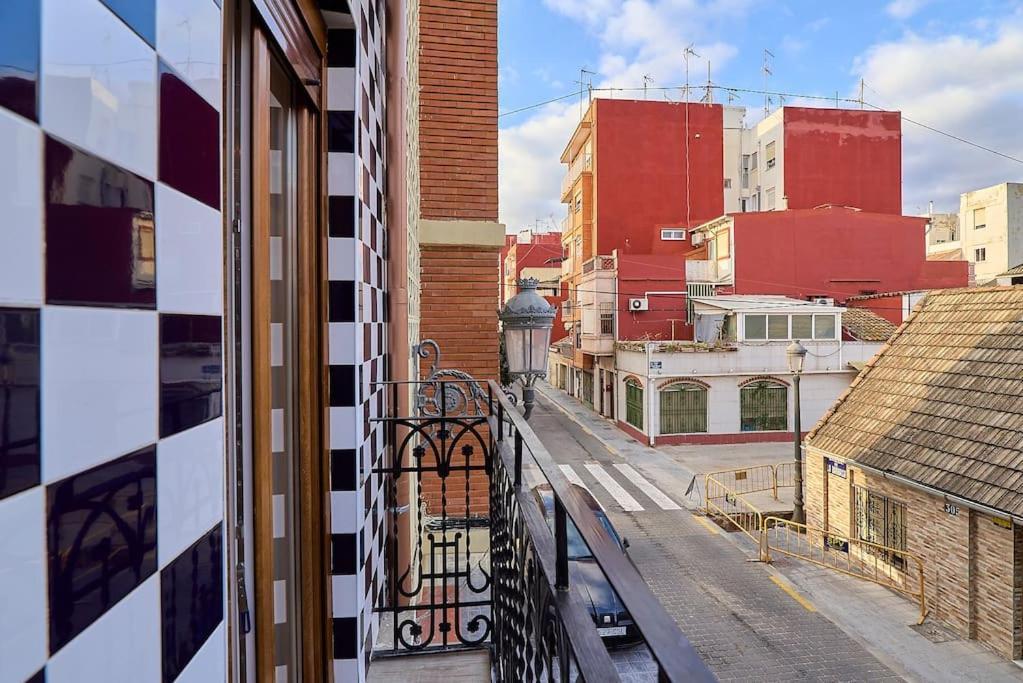 Cabanyal Boutique Beach House Valencia Exterior photo